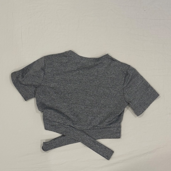 Sexy✔️ cut-out athletic top - Picture 4 of 6